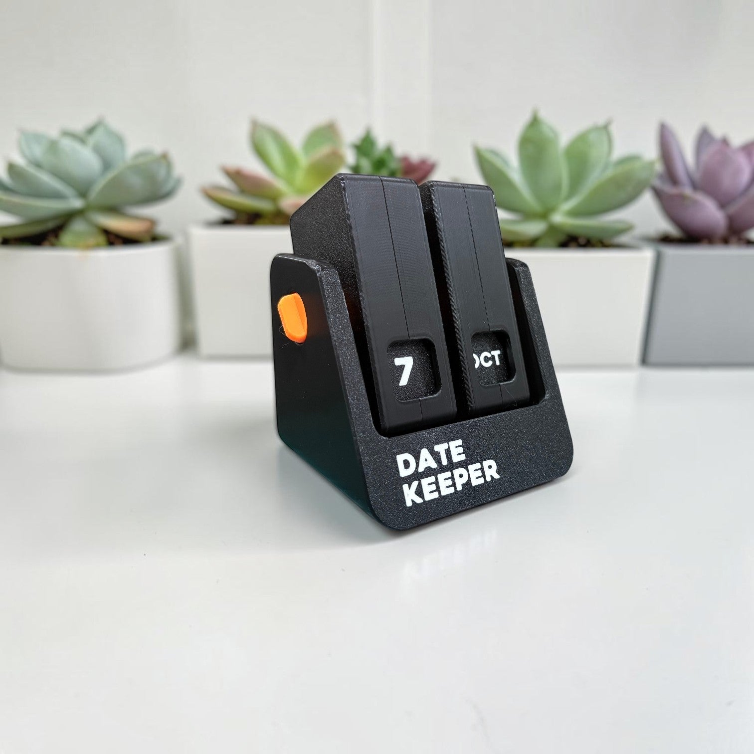 Perpetual Flip Calendar – 3D Printed Desk Calendar That Never Expires