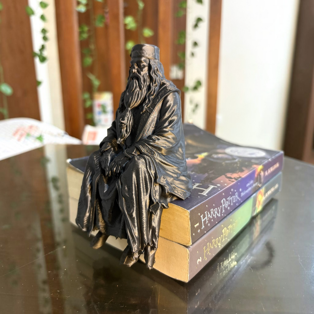 Albus Dumbledore Figurine – 15cm 3D Printed Wizard Collectible | Bookshelf Decor & Gift